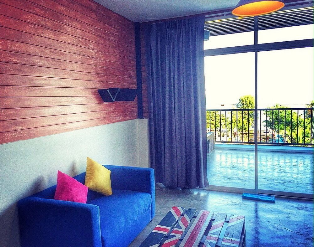 Chaamaran Boutique Hotel Cha-Am Exterior photo