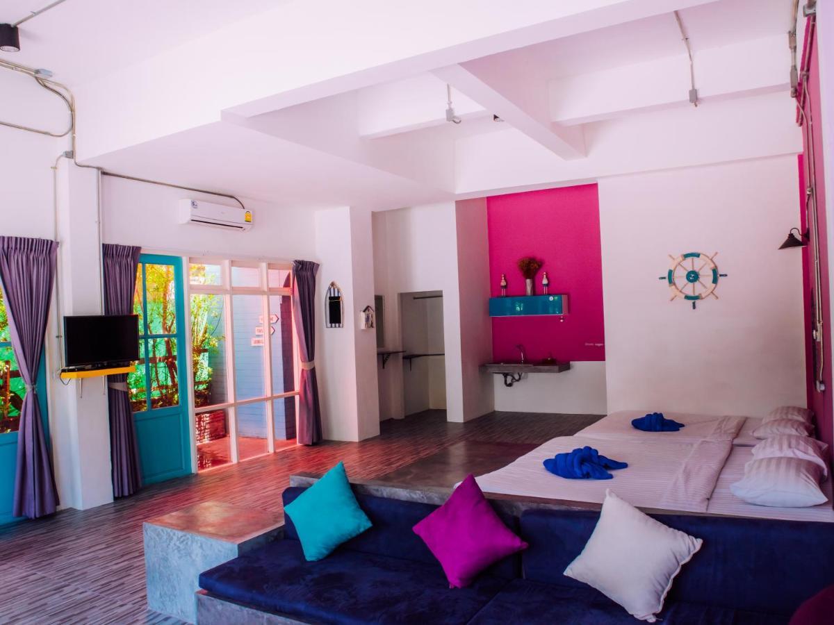 Chaamaran Boutique Hotel Cha-Am Exterior photo